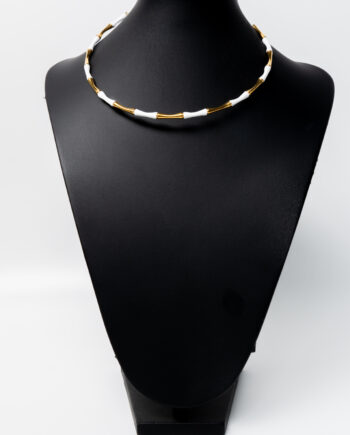 Κρεμαστό  Choker με Χρυσά και Άσπρα Στοιχεία